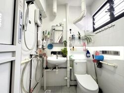 Blk 242 Gombak View (Bukit Batok), HDB 4 Rooms #502873401